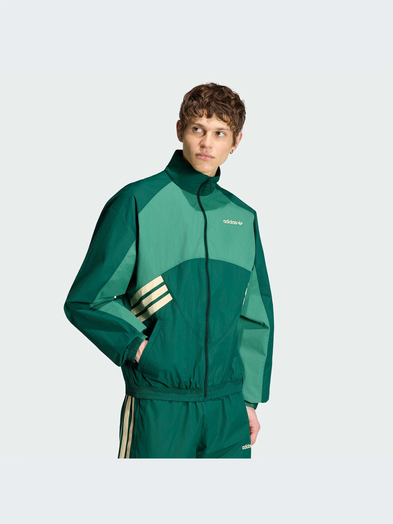 Худи и свитшоты Adidas модель KT4321-KZ Худи и свитшоты Adidas модель KT4321-KZ Фото