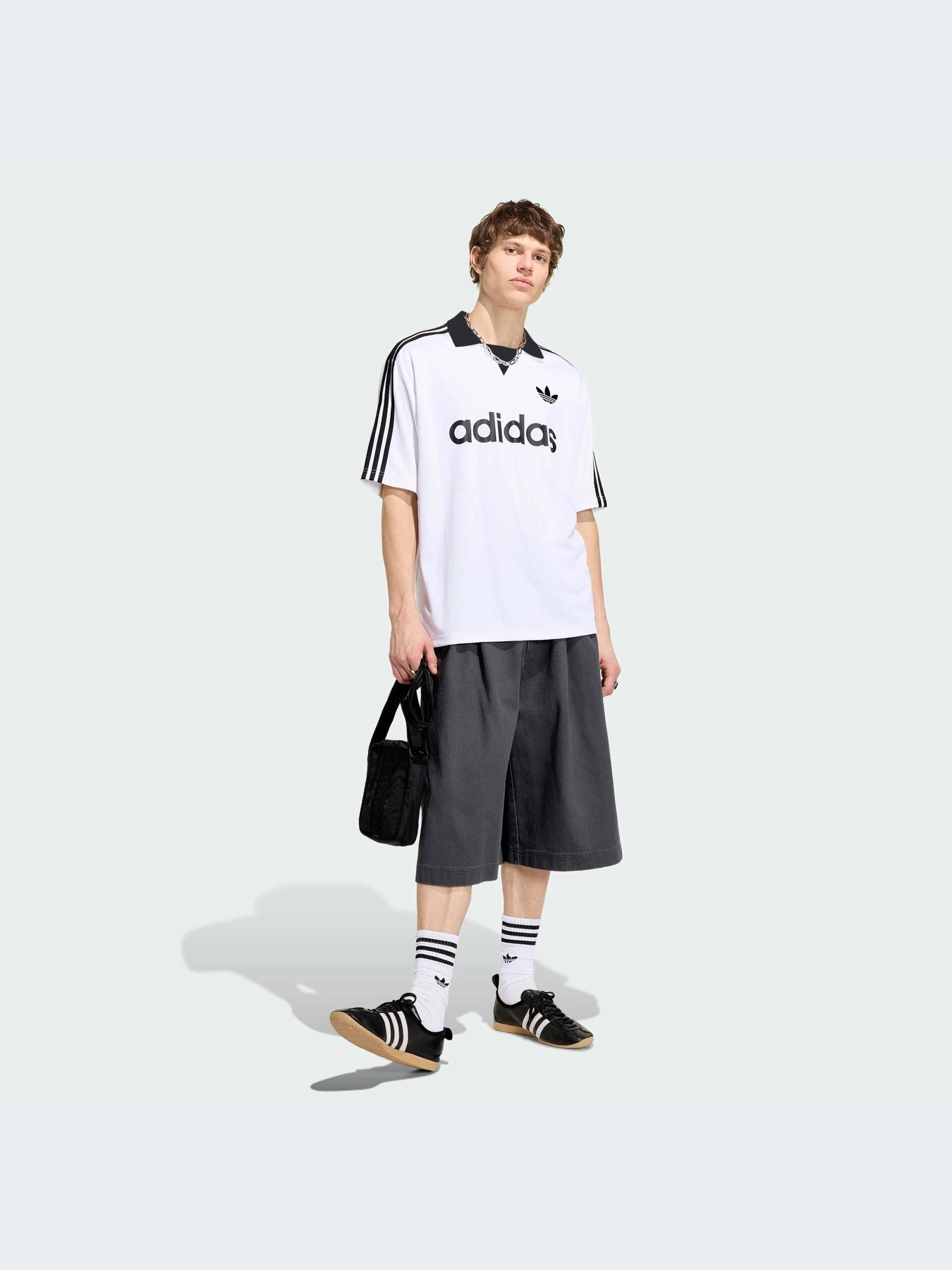Футболки и поло Adidas Adicolor модель KW5994-KZ Футболки и поло Adidas Adicolor модель KW5994-KZ Фото