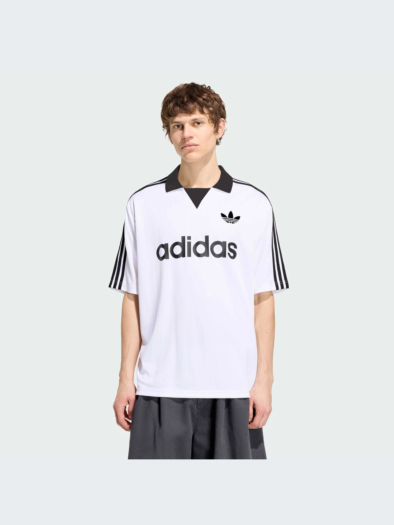 Футболки и поло Adidas Adicolor модель KW5994-KZ Футболки и поло Adidas Adicolor модель KW5994-KZ Фото