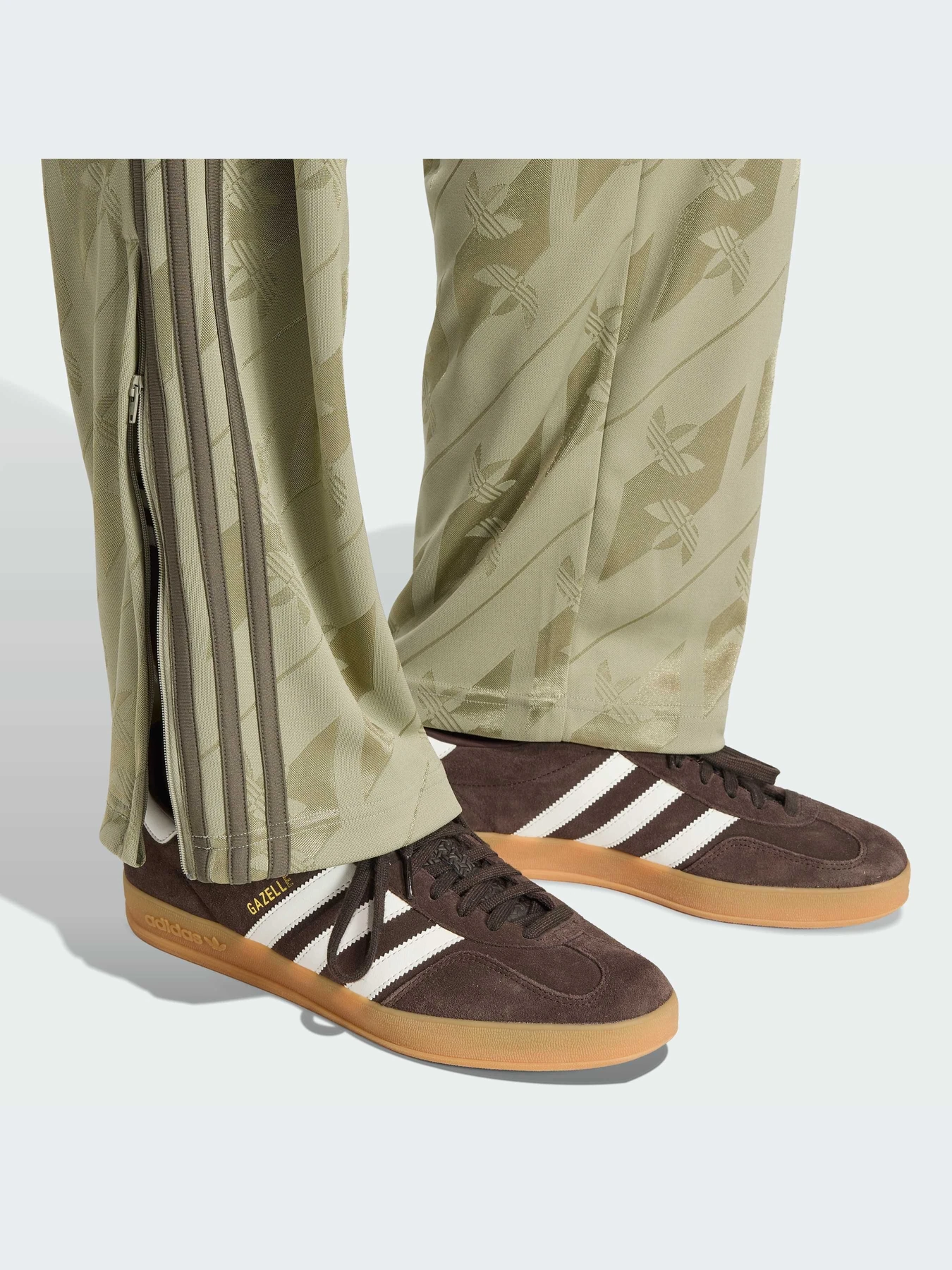 Брюки Adidas модель IA4541-KZ Брюки Adidas модель IA4541-KZ Фото