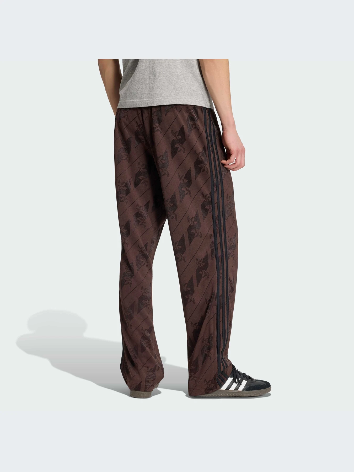 Брюки Adidas модель IA4540-KZ Брюки Adidas модель IA4540-KZ Фото