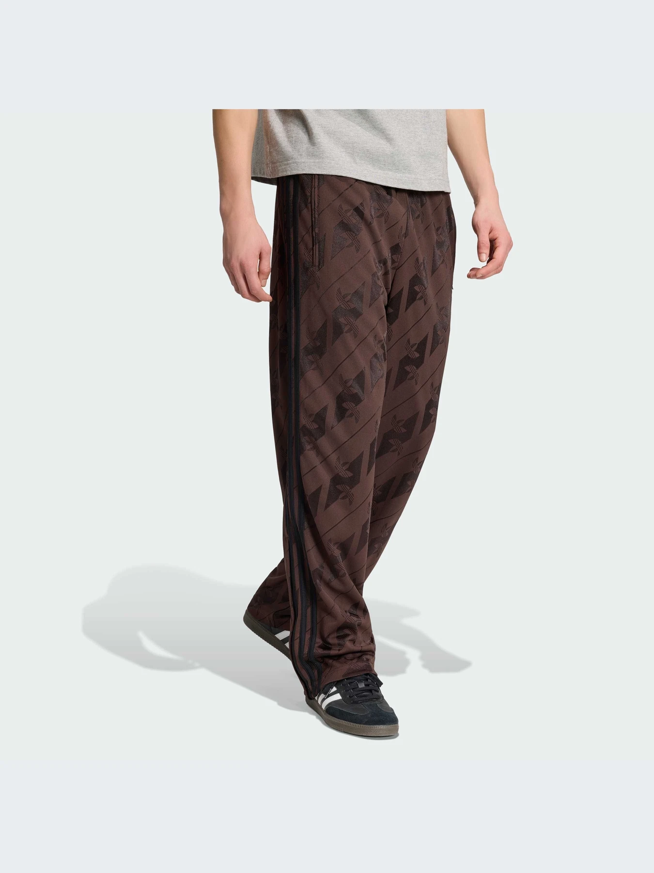 Брюки Adidas модель IA4540-KZ Брюки Adidas модель IA4540-KZ Фото