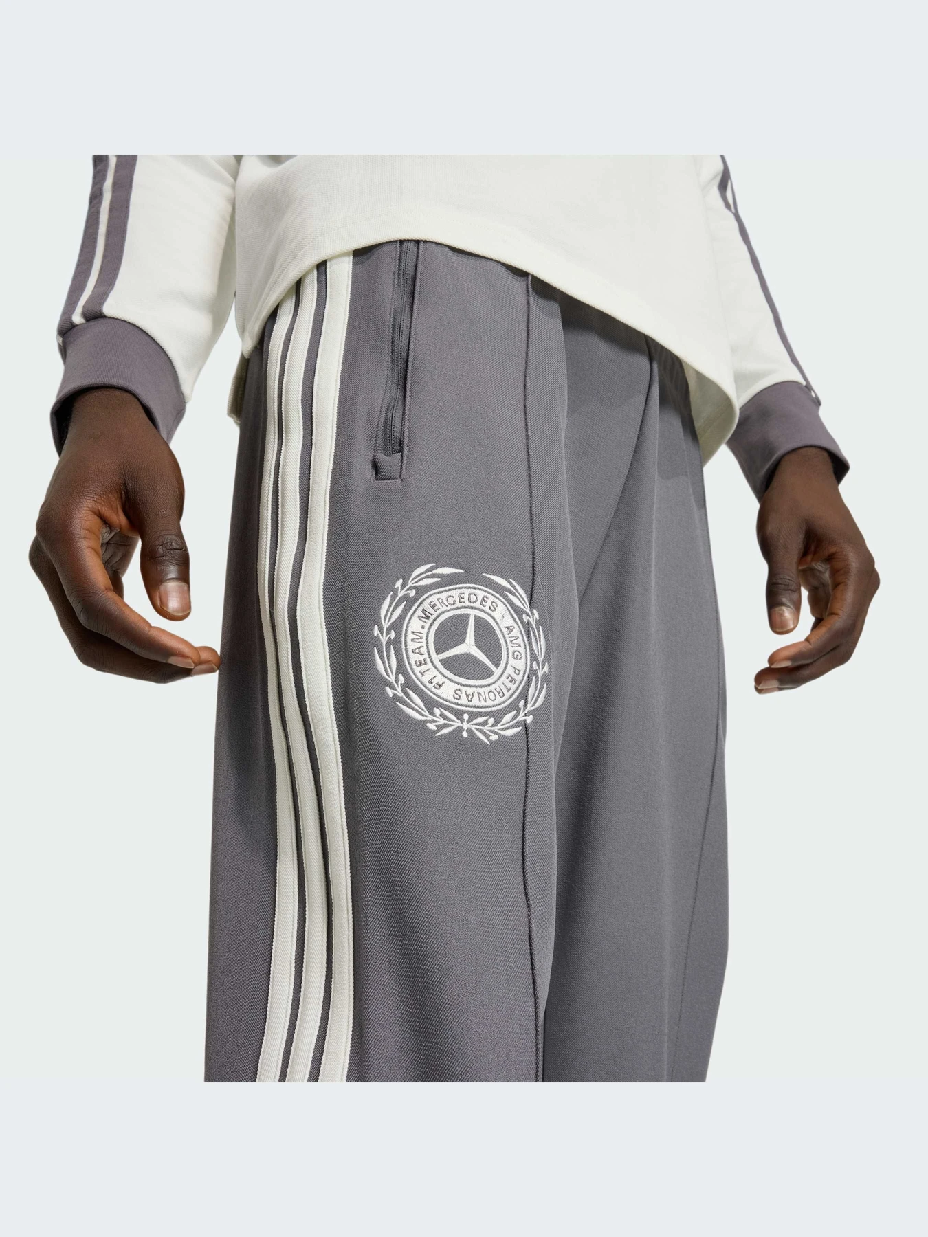 Брюки Adidas модель KR3571-KZ Брюки Adidas модель KR3571-KZ Фото