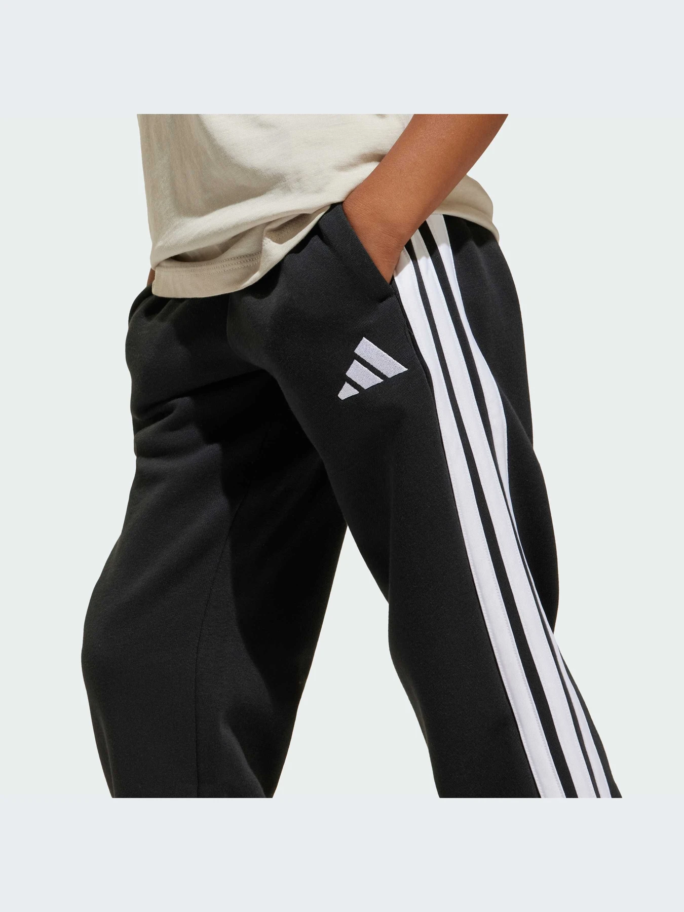 Брюки Adidas Adidas Essentials модель JC9612-KZ Фото